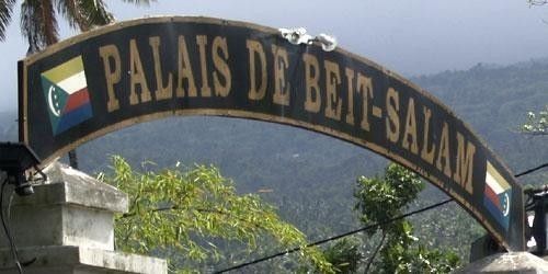 REMANIEMENT: Les rumeurs sont persistantes mais sans écho